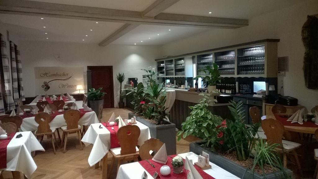 Hotel Restaurant Hambacher Winzer Neustadt an der Weinstraße Extérieur photo