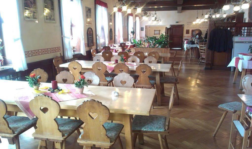 Hotel Restaurant Hambacher Winzer Neustadt an der Weinstraße Extérieur photo
