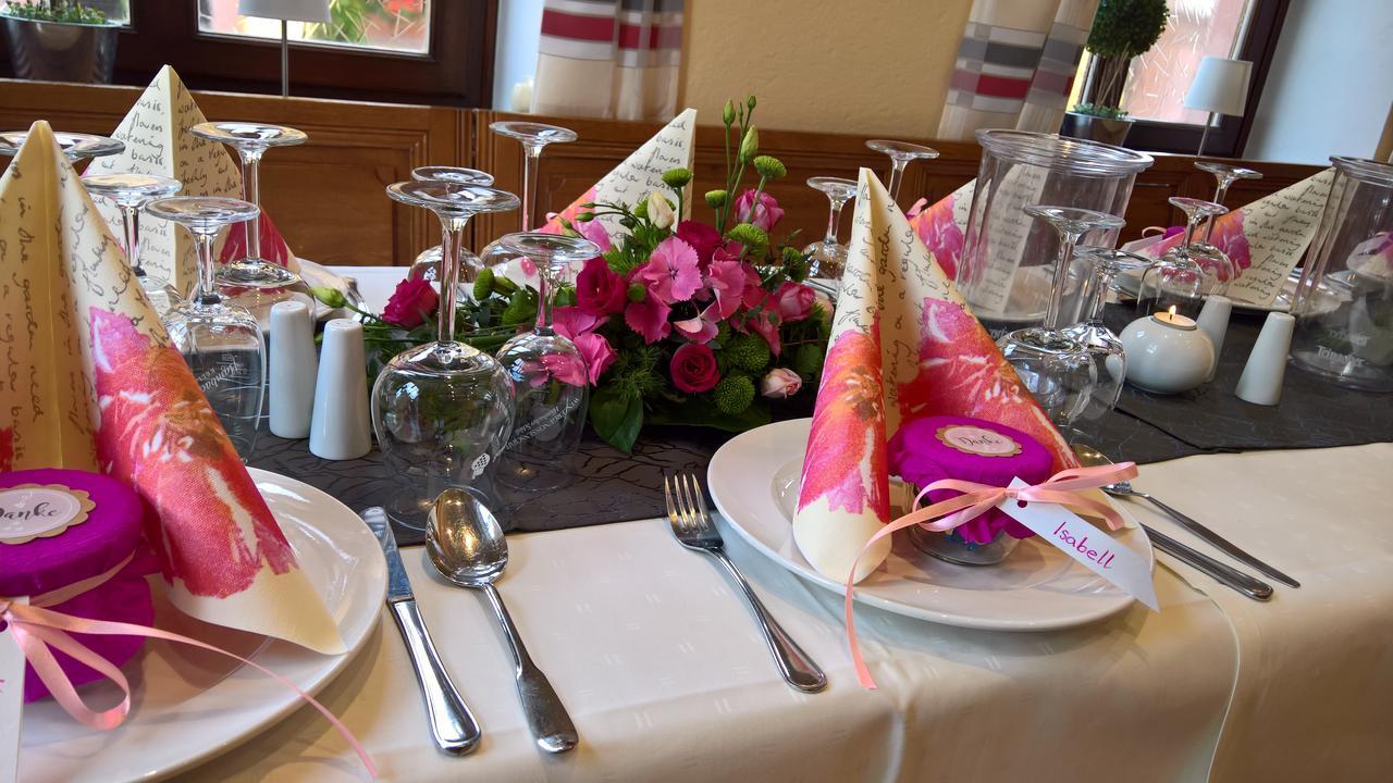 Hotel Restaurant Hambacher Winzer Neustadt an der Weinstraße Extérieur photo